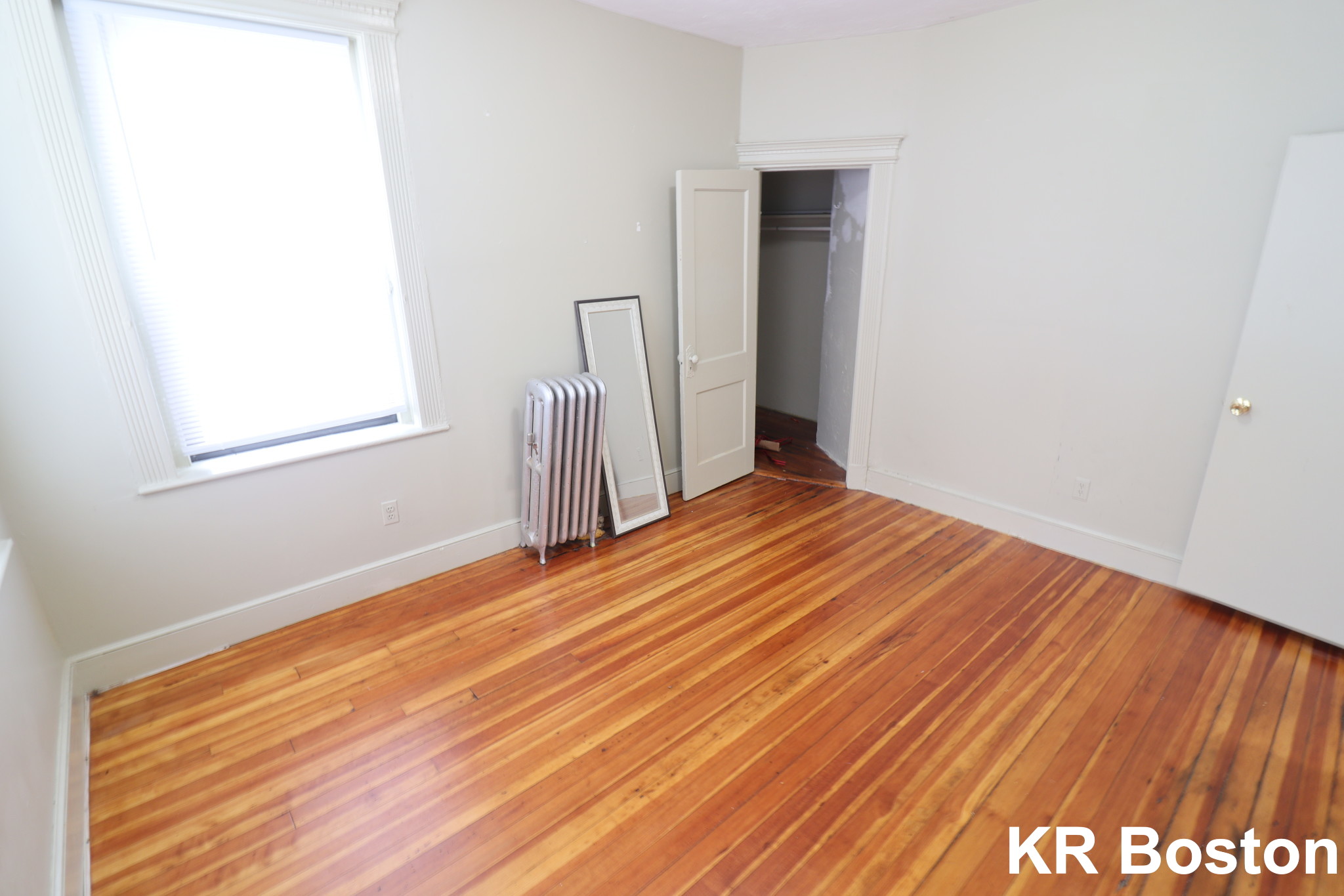2 bed, 1 bath apartment for rent at 1412 Commonwealth Ave Unit 17, Brighton — photo 1 of 3