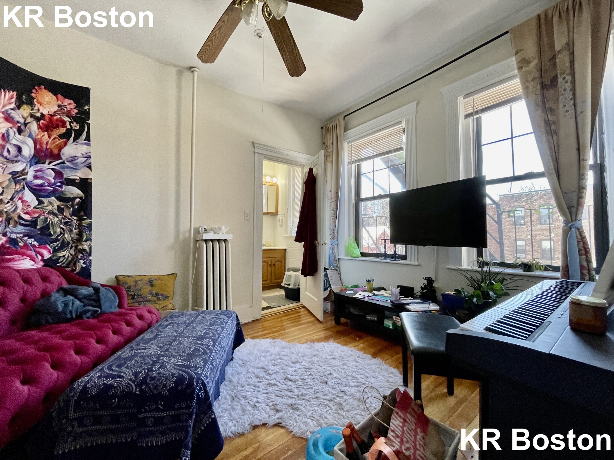 3 bed, 1 bath apartment for rent at 1412 Commonwealth Ave Unit 11, Brighton — photo 6 of 9