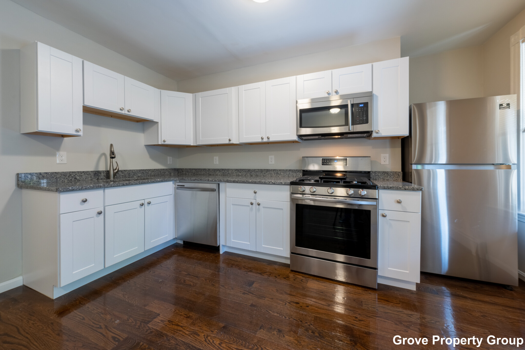 717 East 2nd St, South Boston