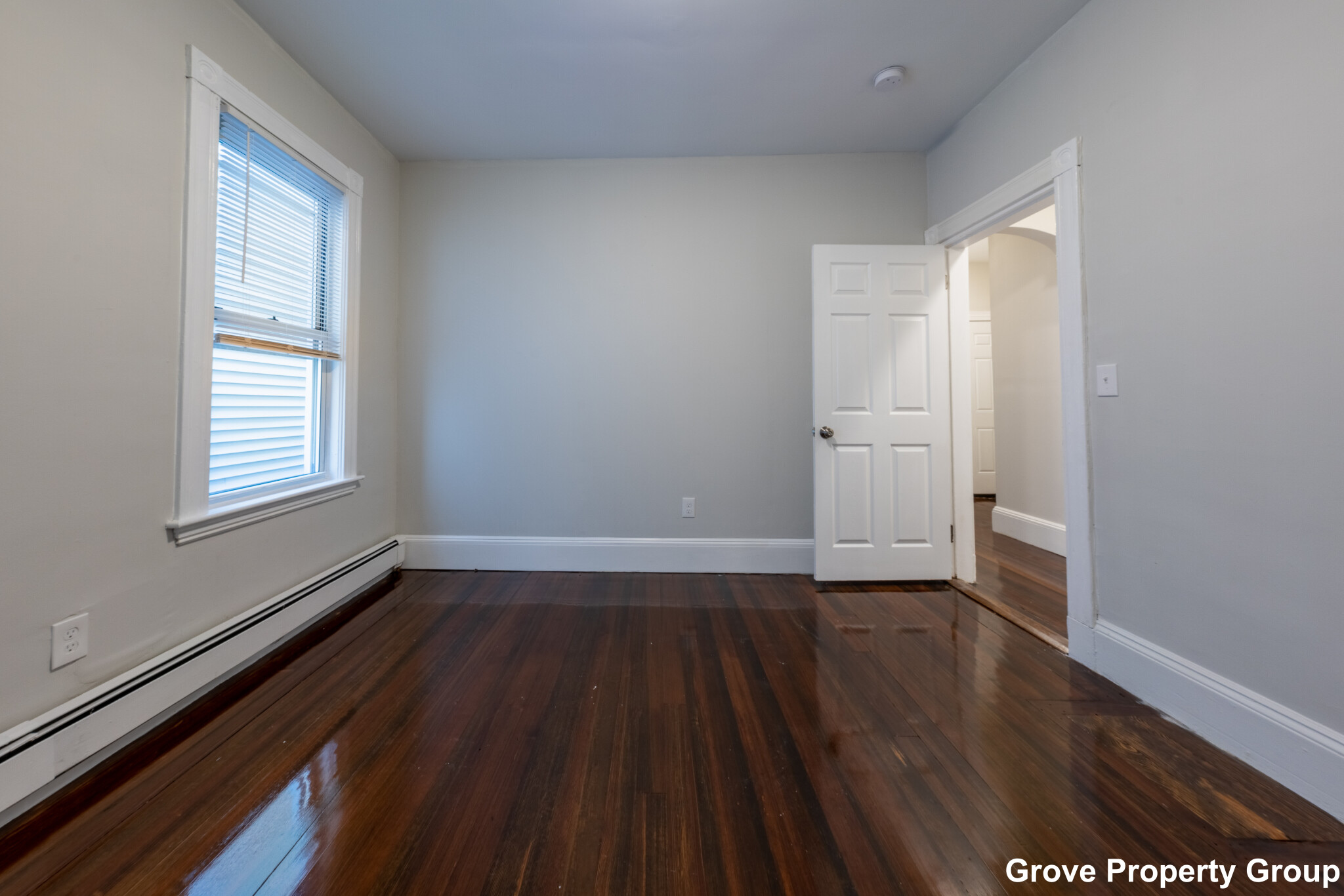 717 East 2nd St, South Boston