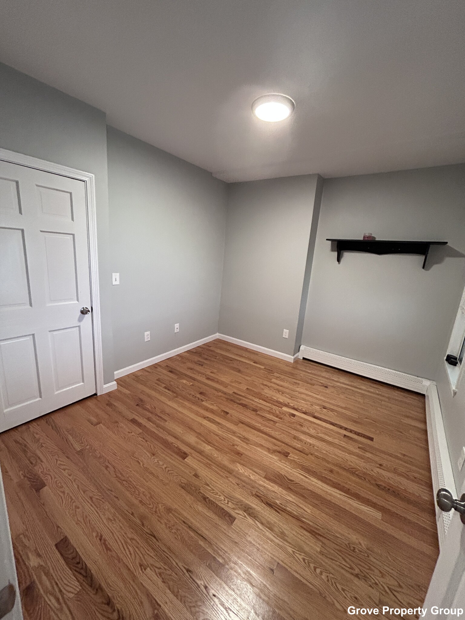 5 Douglas St, South Boston