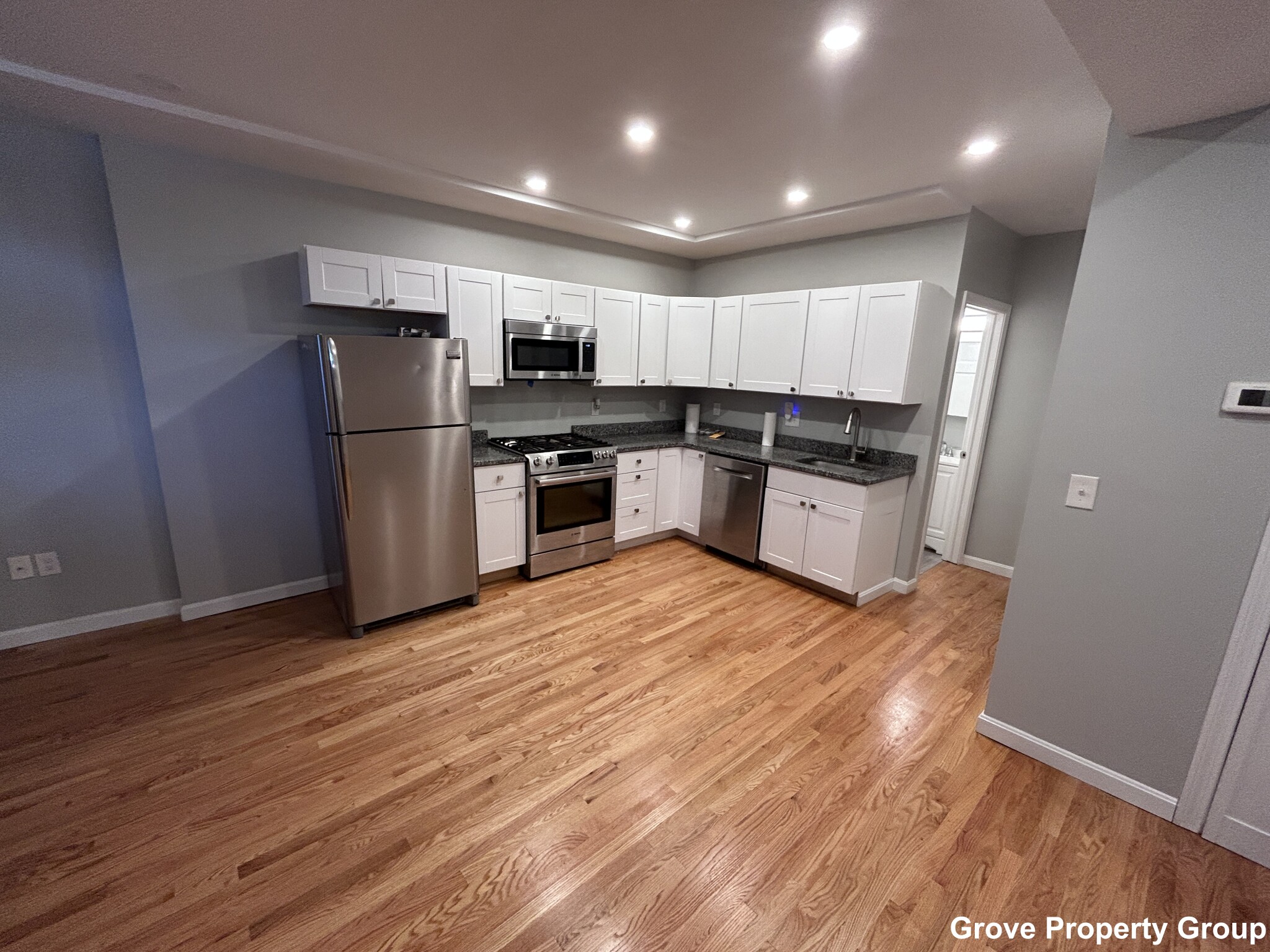 5 Douglas St, South Boston