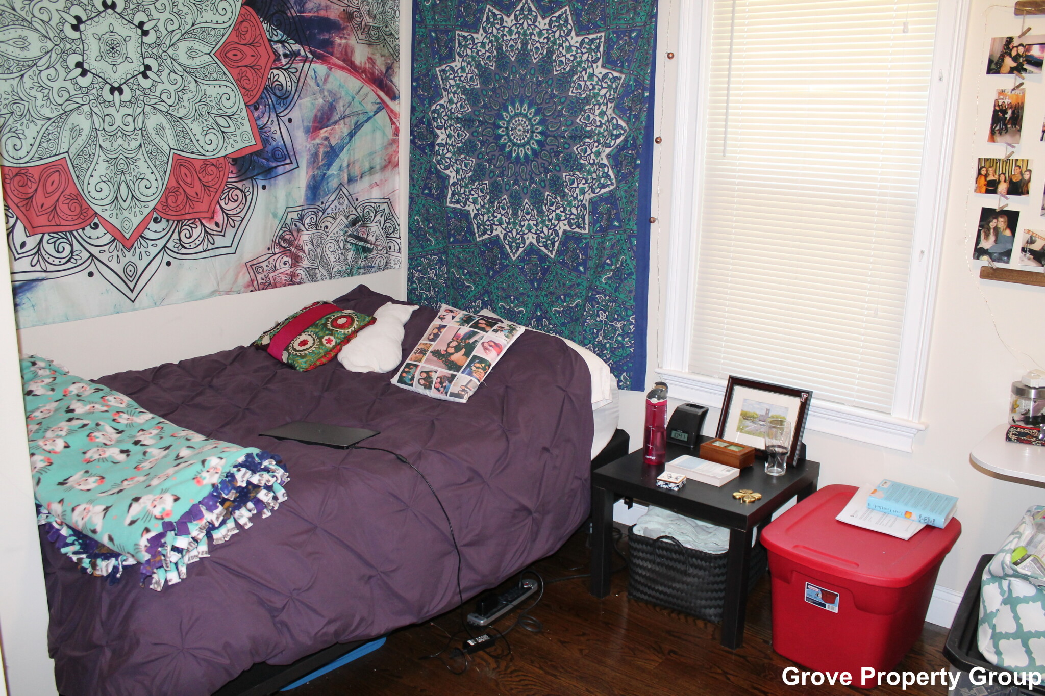 34 Circuit Dr, Roxbury