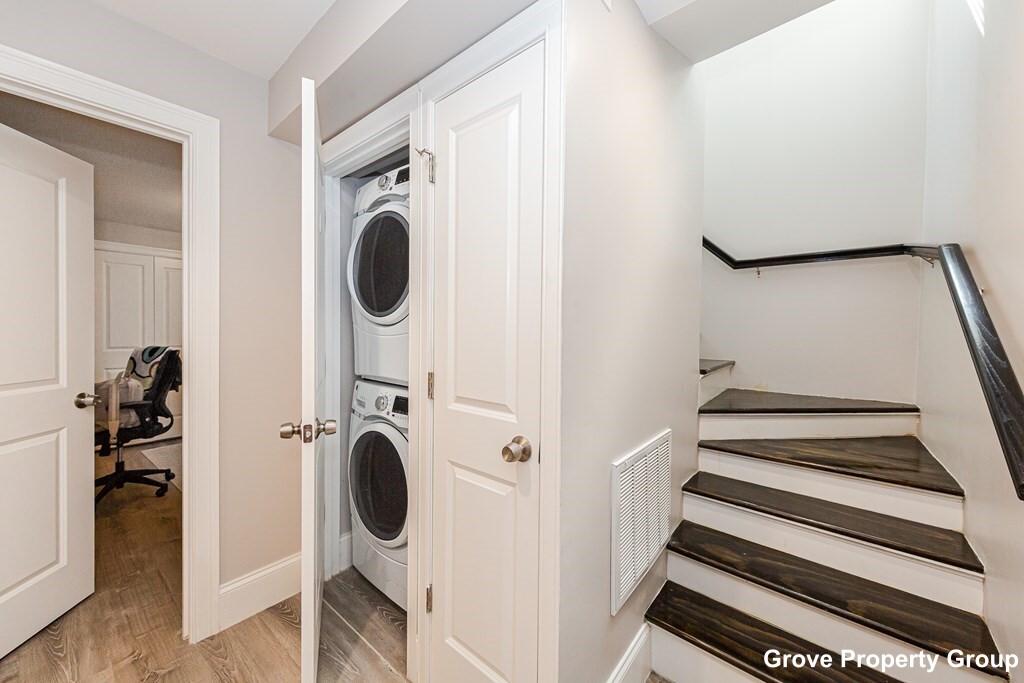 27 Dudley St, Roxbury