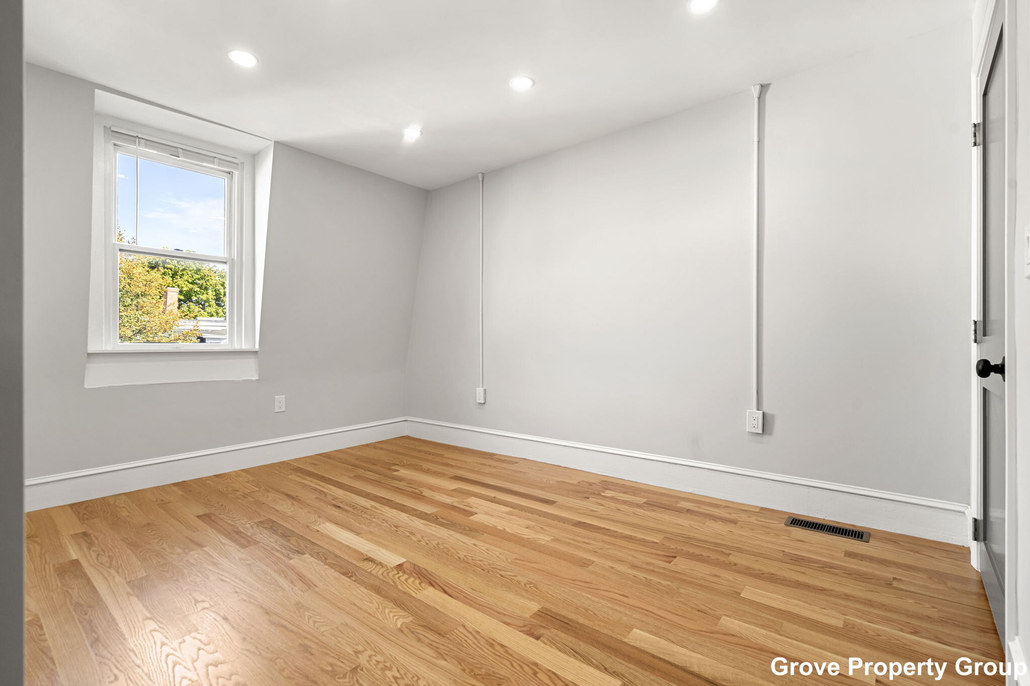 531 East 5th St, South Boston