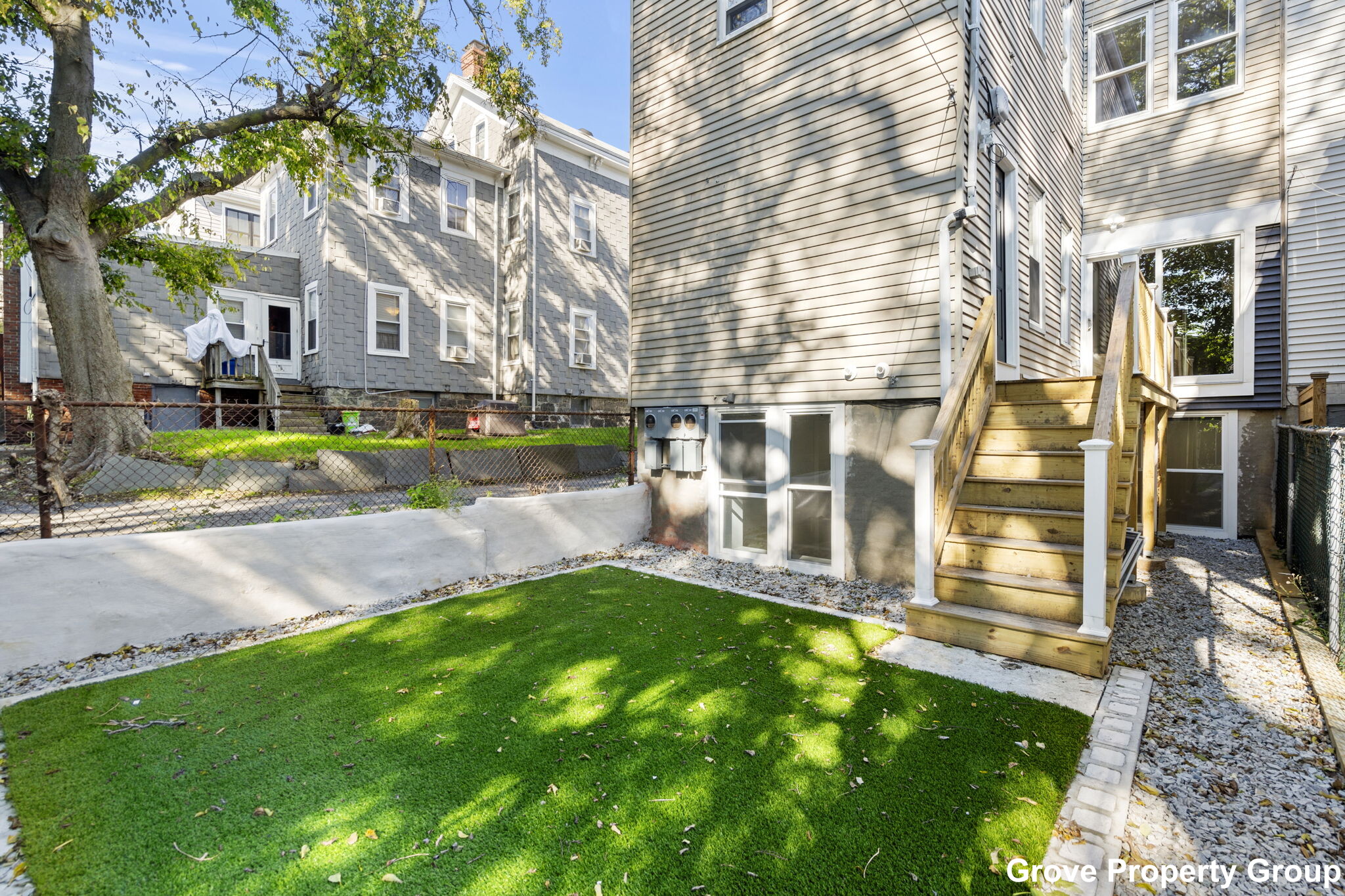 531 East 5th St, South Boston