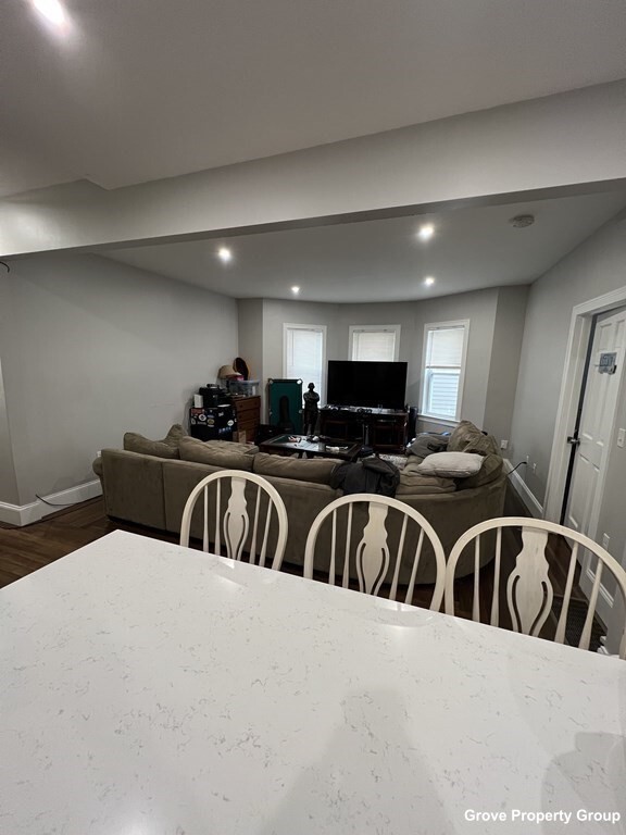 209 East Cottage St, Dorchester