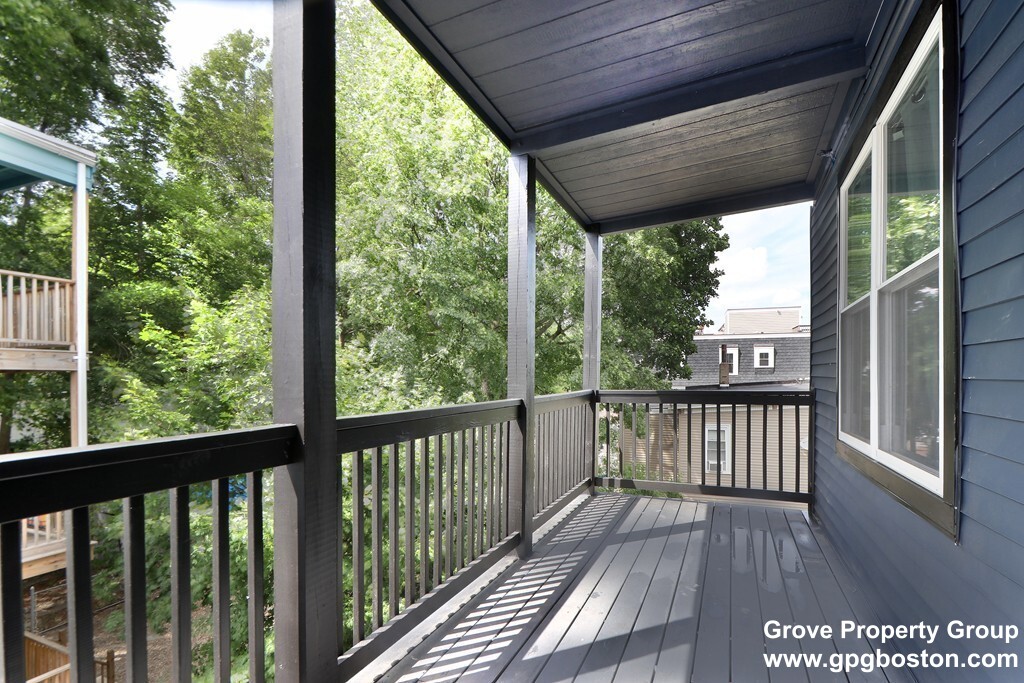 127 Pleasant St, Dorchester