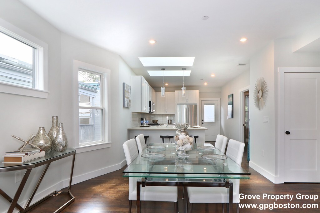 127 Pleasant St, Dorchester