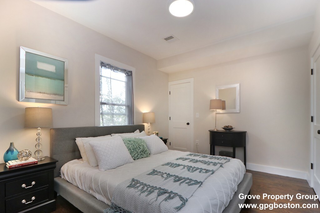 127 Pleasant St, Dorchester