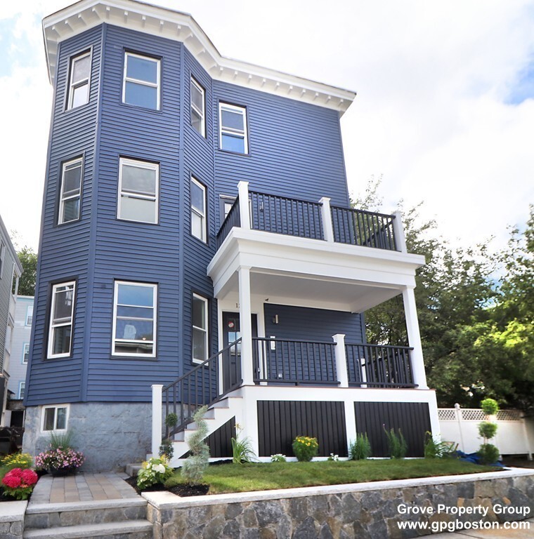 127 Pleasant St, Dorchester