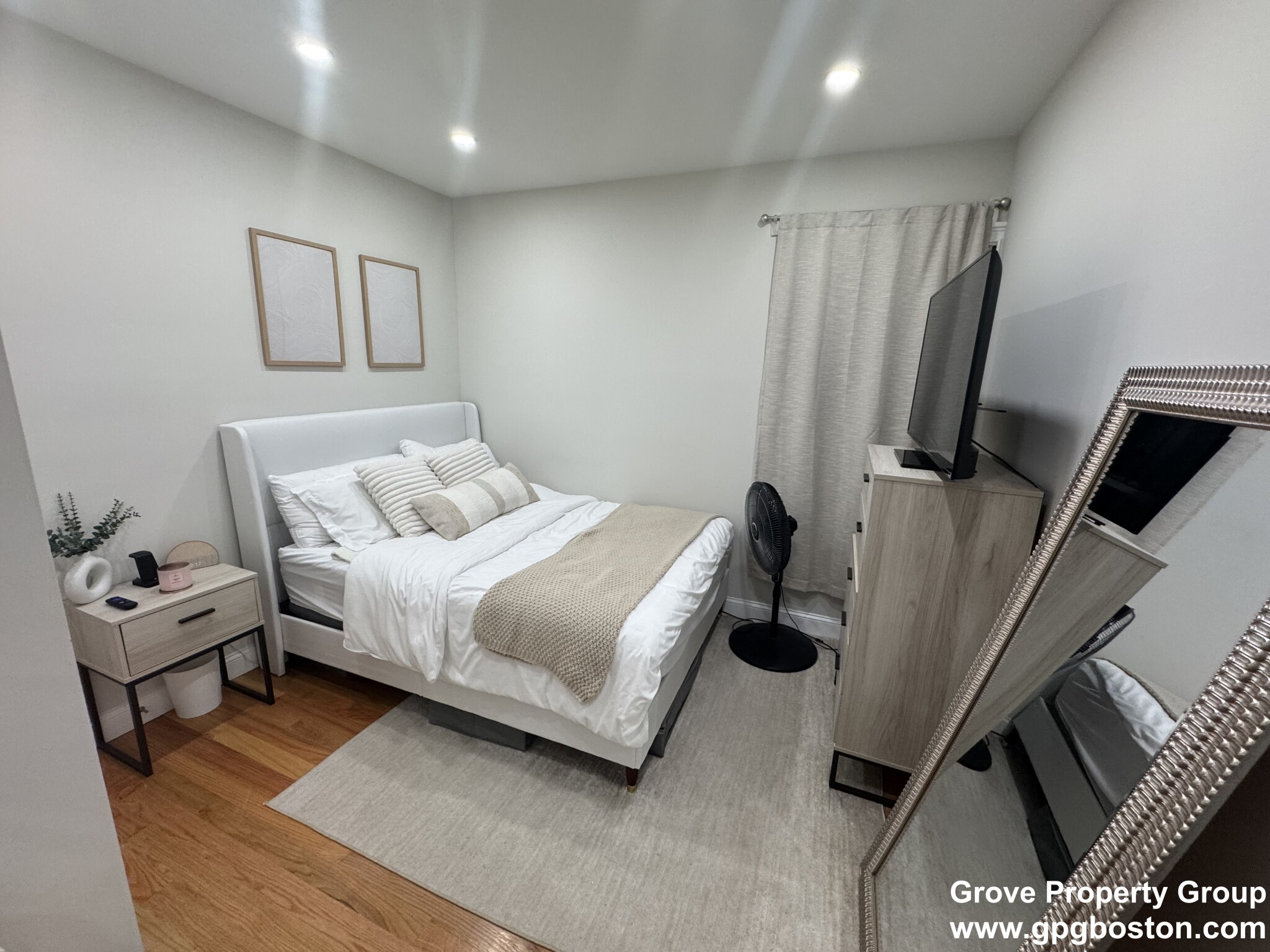 910 East 4th St, South Boston