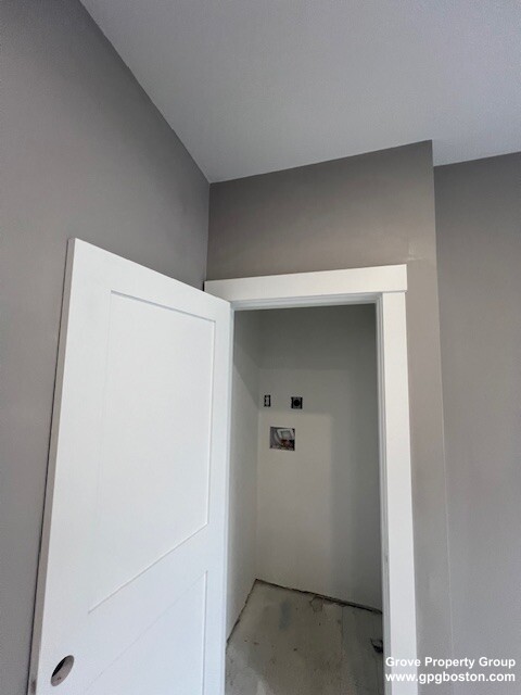 230 Silver St, South Boston