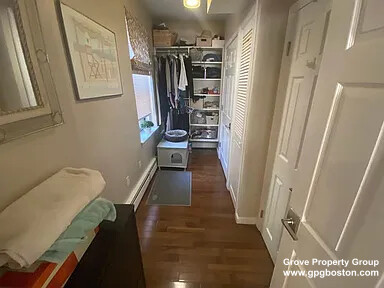 2 Holden Ct, North End