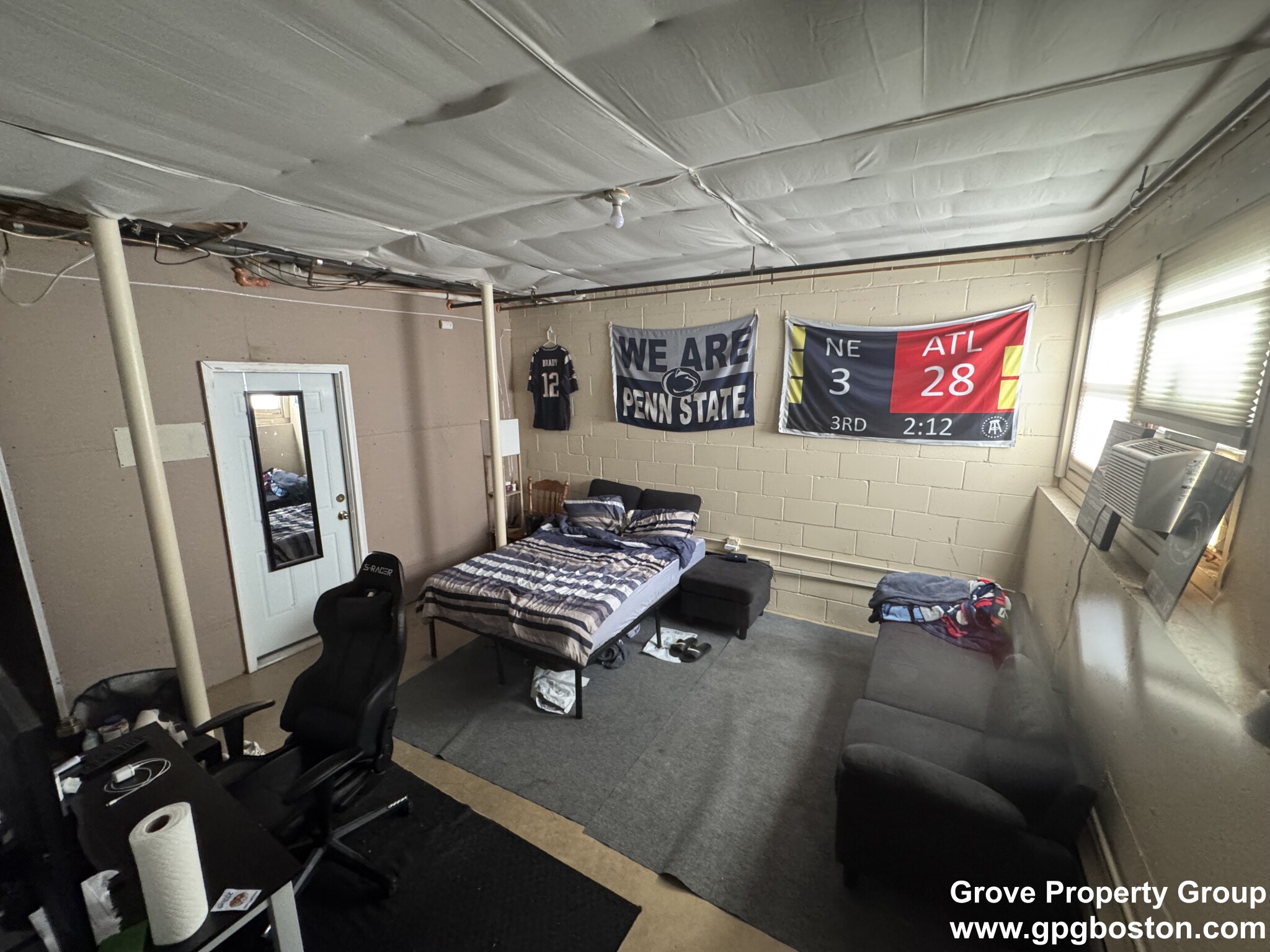 106 West 8th St, South Boston