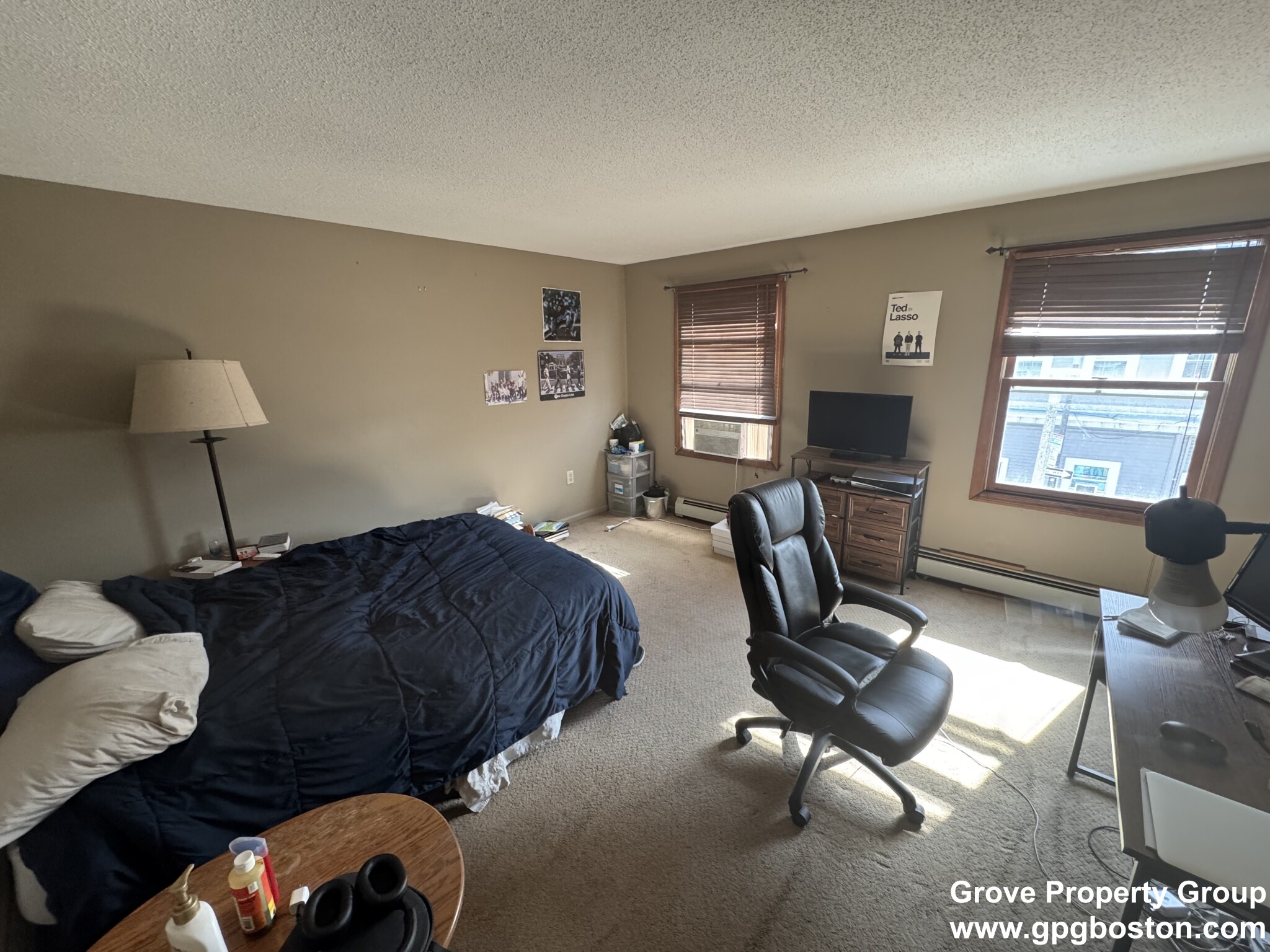 106 West 8th St, South Boston