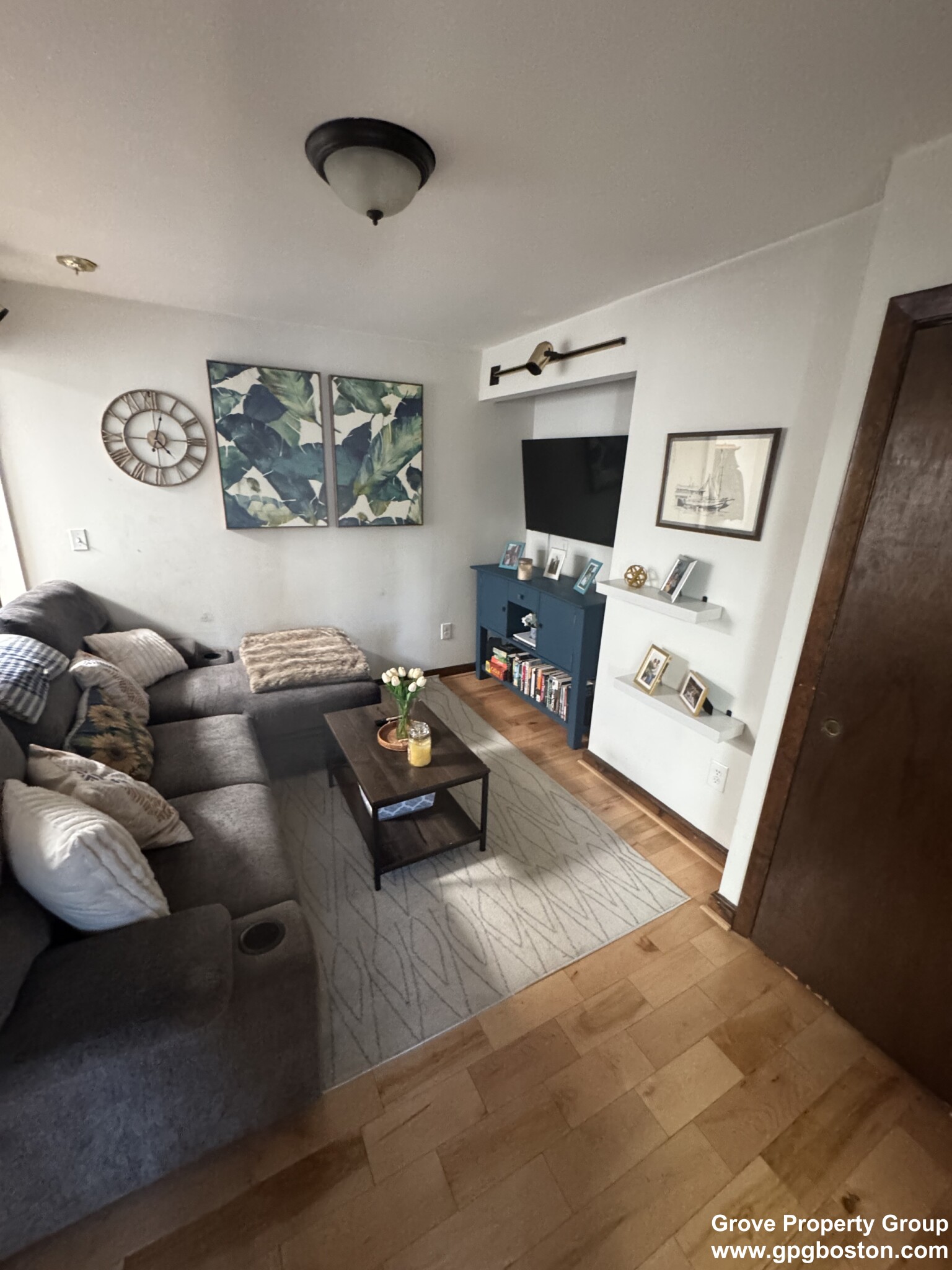 478 East 7th St, South Boston