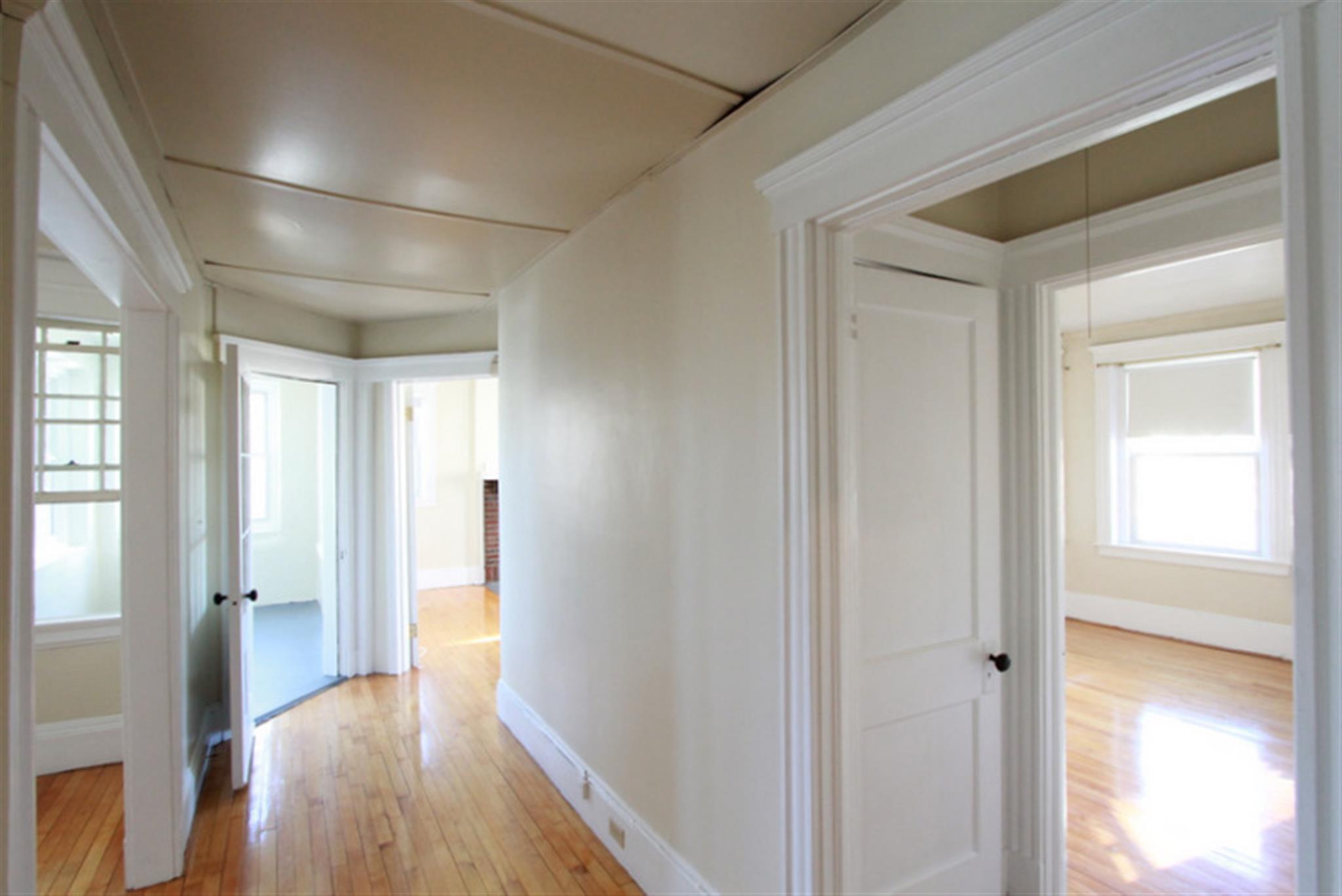 2 bed, 1 bath apartment for rent at 8 Craigie Cir Unit 36, Harvard Square — photo 9 of 20