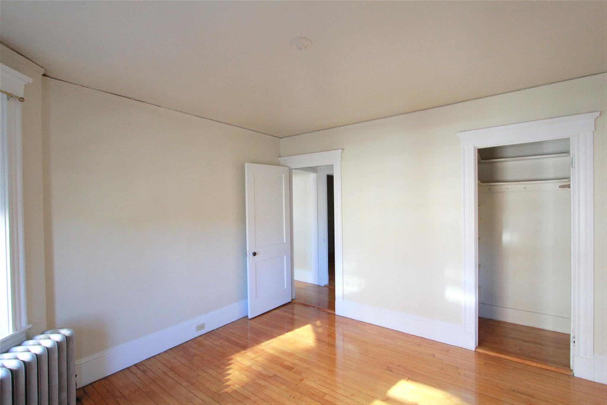 2 bed, 1 bath apartment for rent at 8 Craigie Cir Unit 36, Harvard Square — photo 10 of 20
