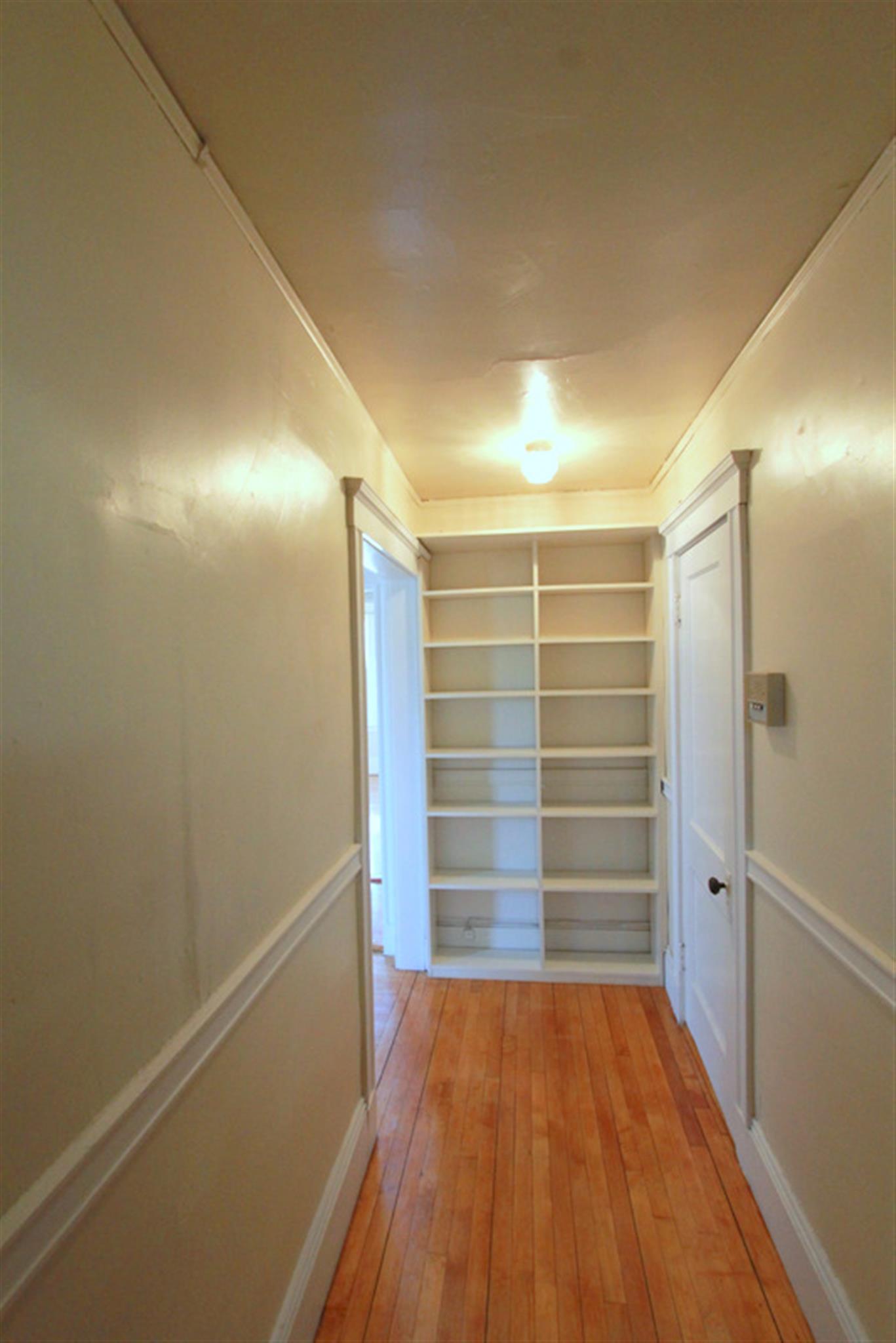 2 bed, 1 bath apartment for rent at 8 Craigie Cir Unit 36, Harvard Square — photo 13 of 20