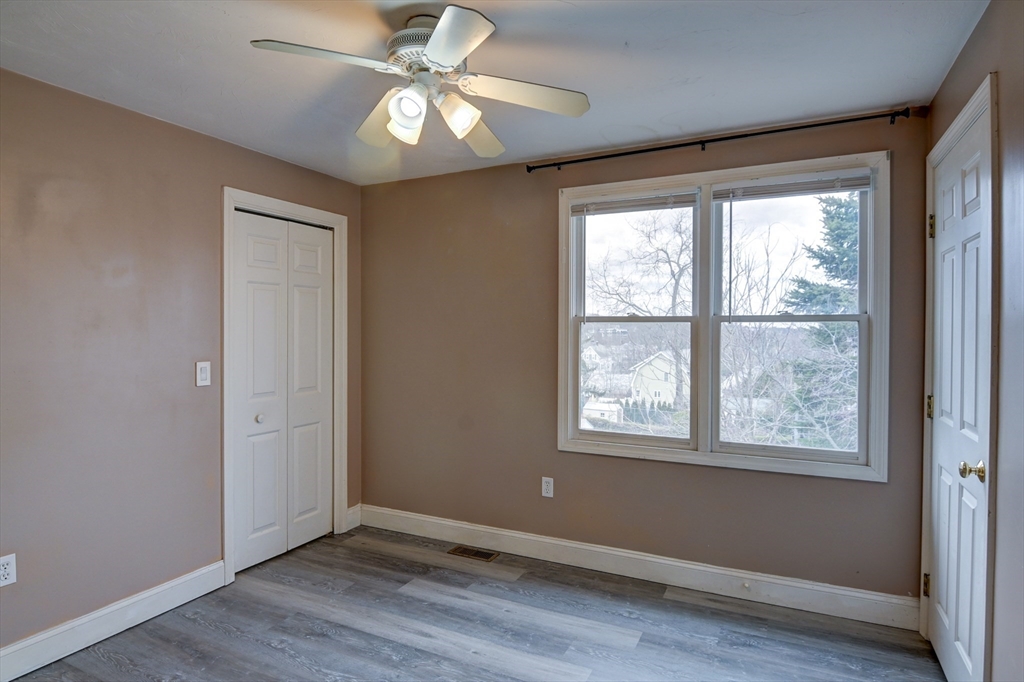 3 bed, 2 bath apartment for rent at 31 Westford St Unit 31, Quincy — photo 12 of 19