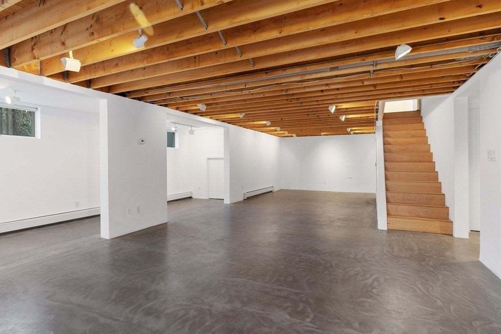 5 bed, 4+ bath apartment for rent at 15 Kelley St Unit 15, Porter Square — photo 11 of 29