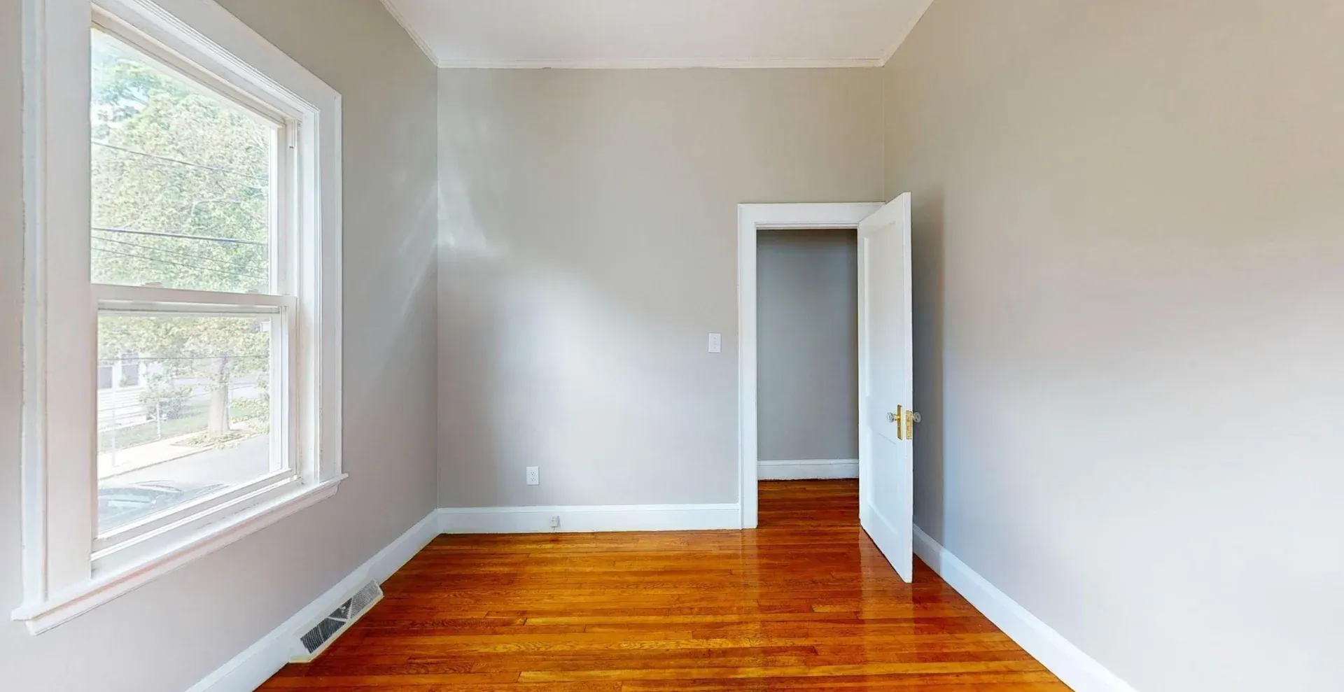 20-22 Holmes St, Malden