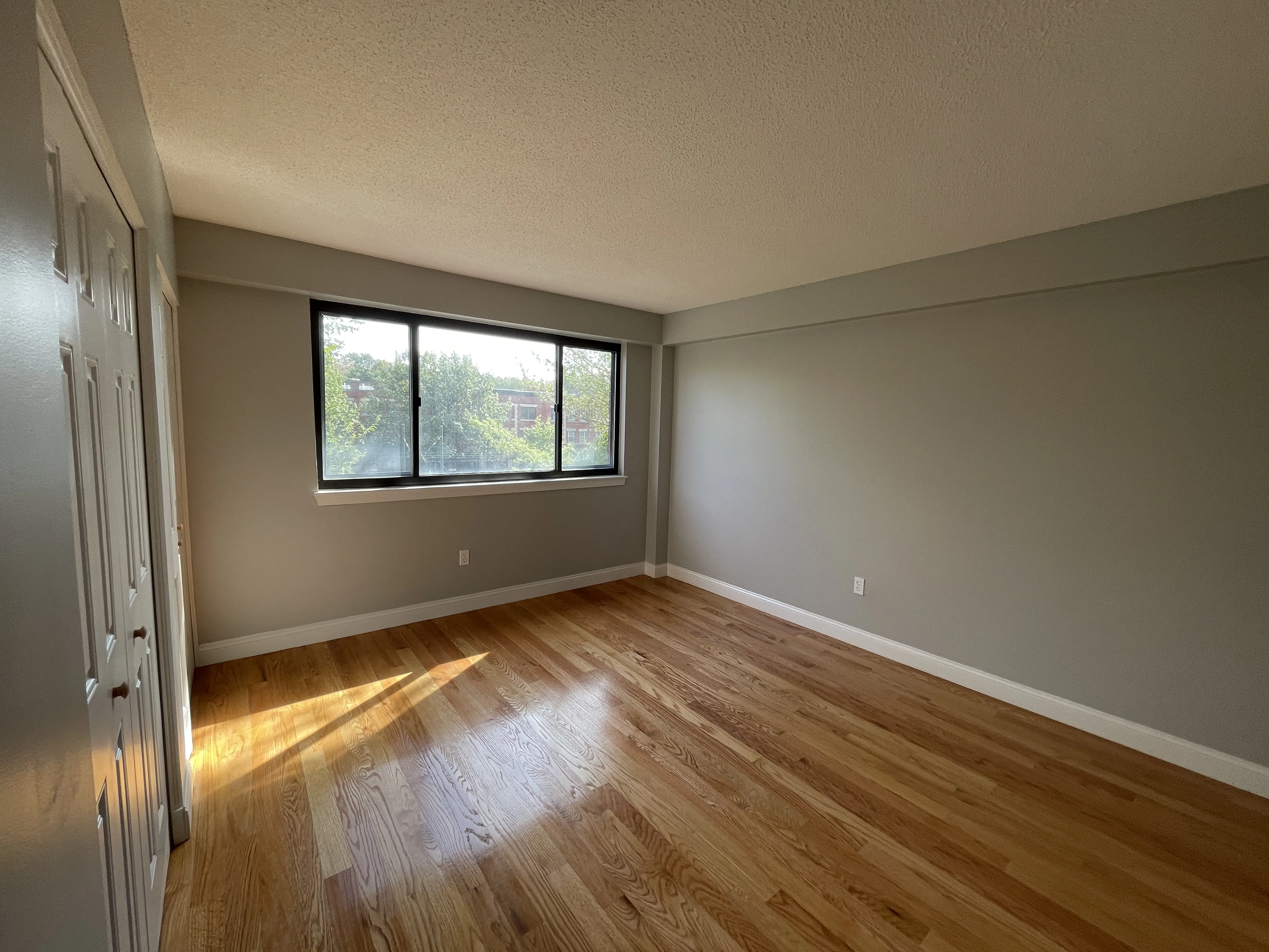 1850 Beacon St, Brookline