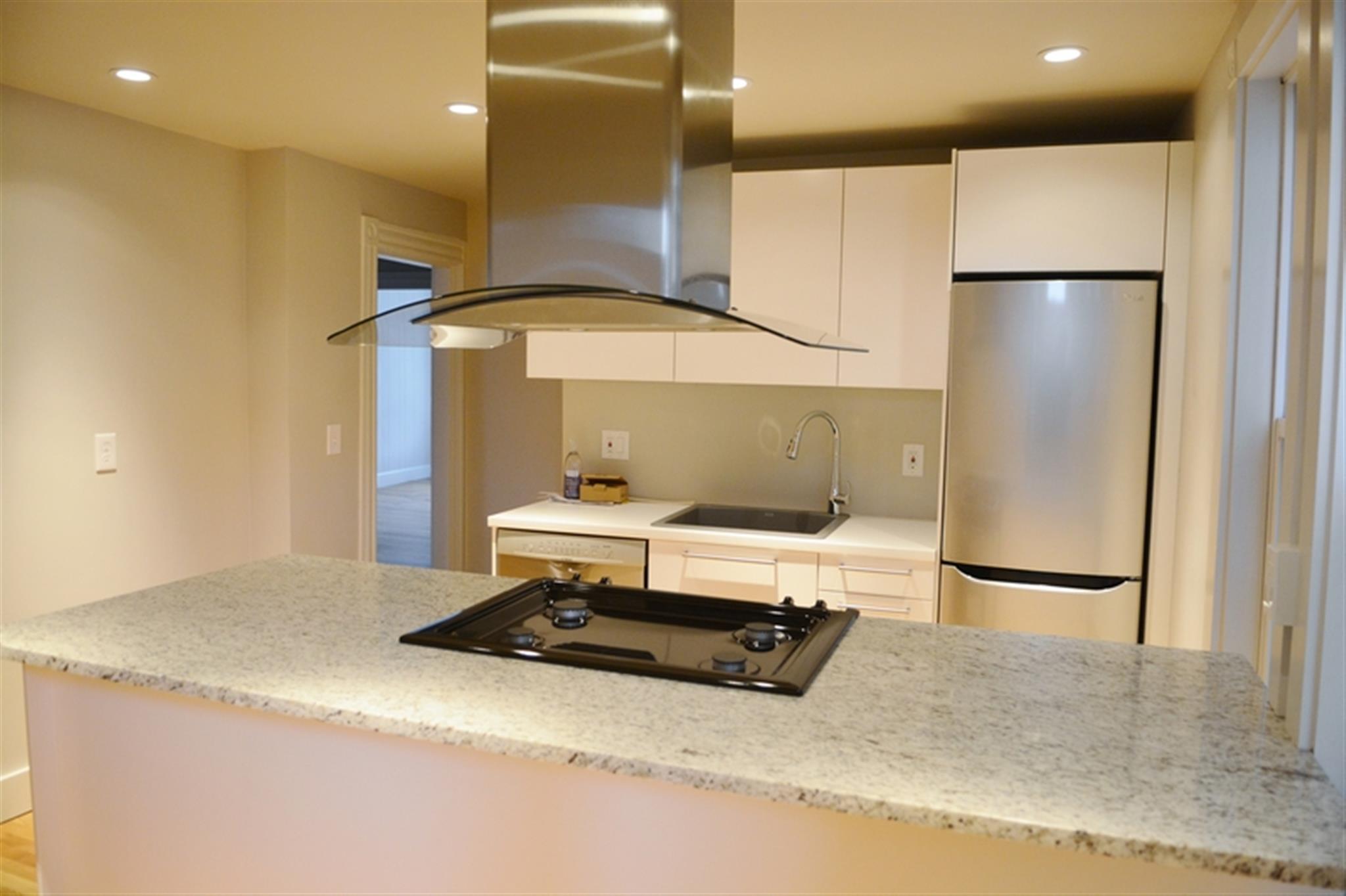 1.5 bed, 1 bath apartment for rent at 59-61 Norris St Unit 1, North Cambridge — photo 2 of 14