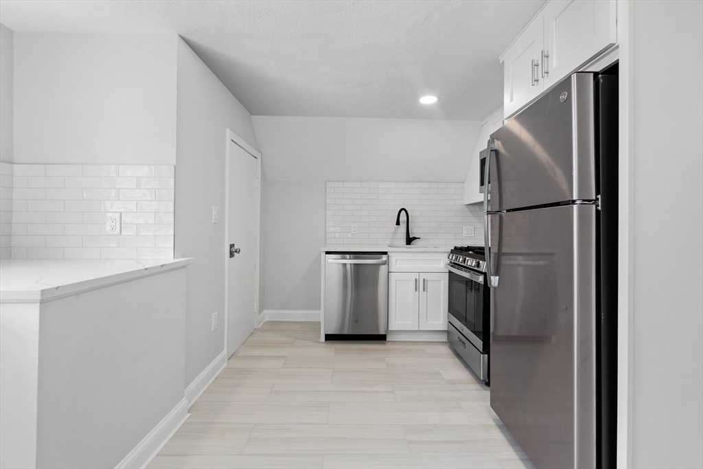 421 Salem St, Medford