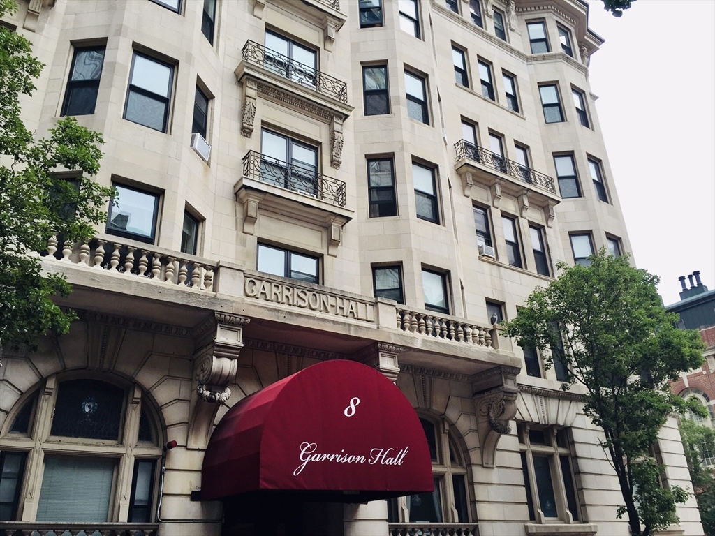8 Garrison St, Back Bay