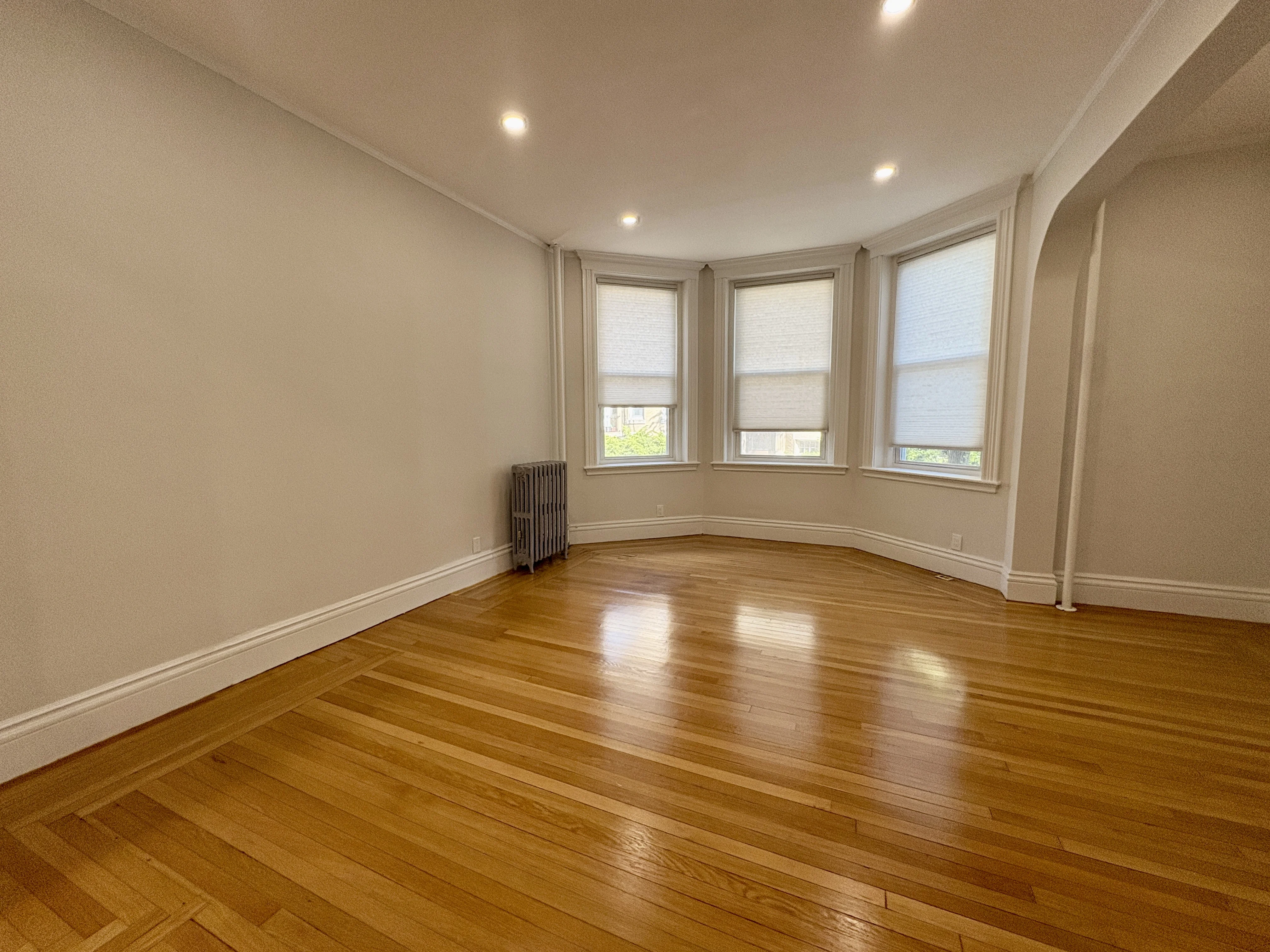 90 Fuller St, Coolidge Corner