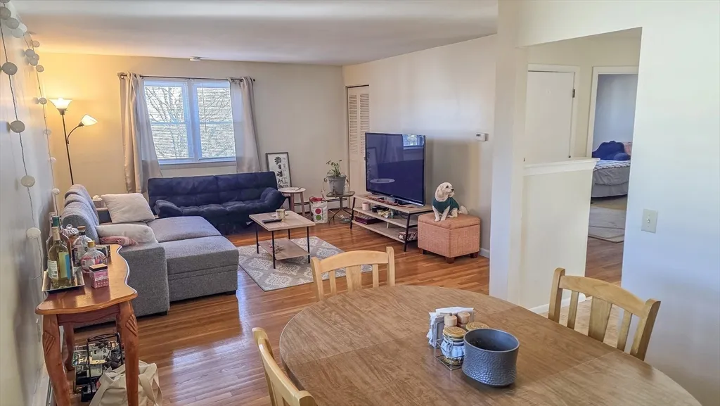 55 Wedgewood Rd, Tatnuck