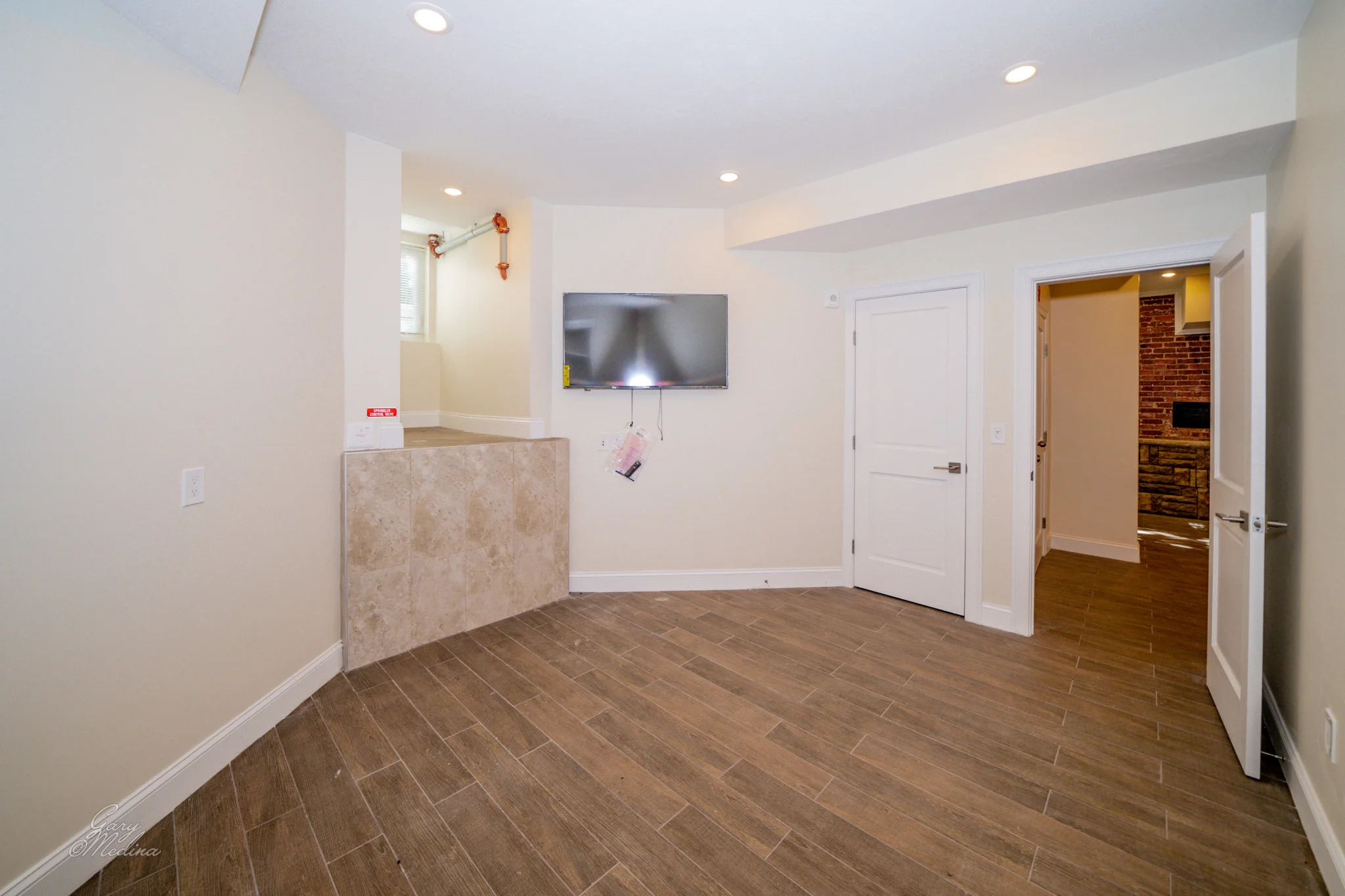 1616 Beacon St, Washington Square