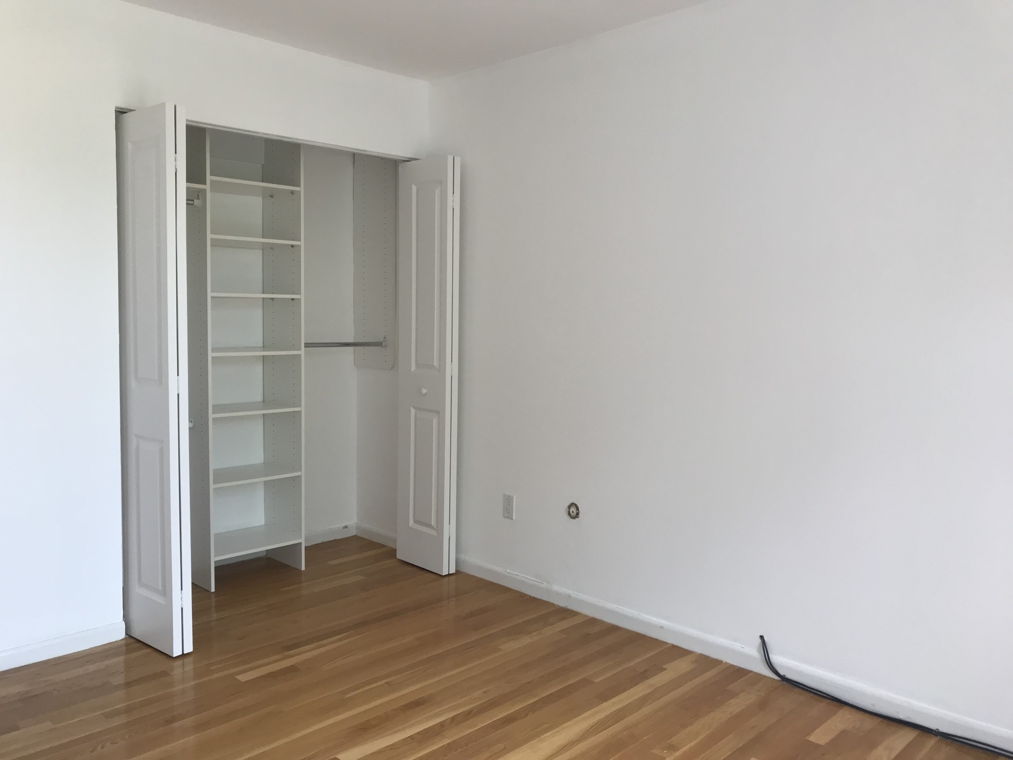 2 bed, 1 bath apartment for rent at 142 Kenrick St Unit 38, Brighton — photo 5 of 8