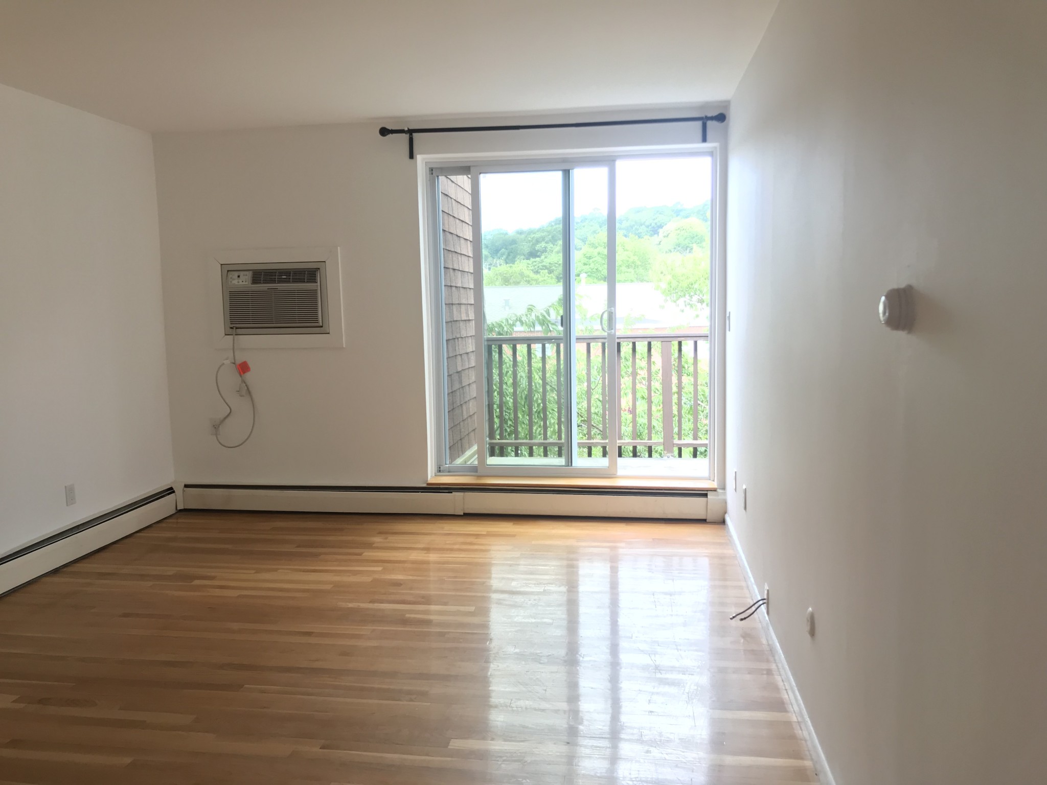 2 bed, 1 bath apartment for rent at 142 Kenrick St Unit 38, Brighton — photo 1 of 8