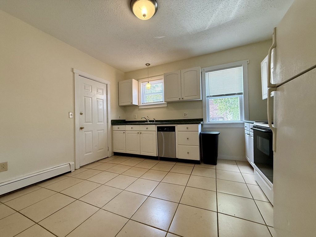 11 Mason Ave, North Attleboro