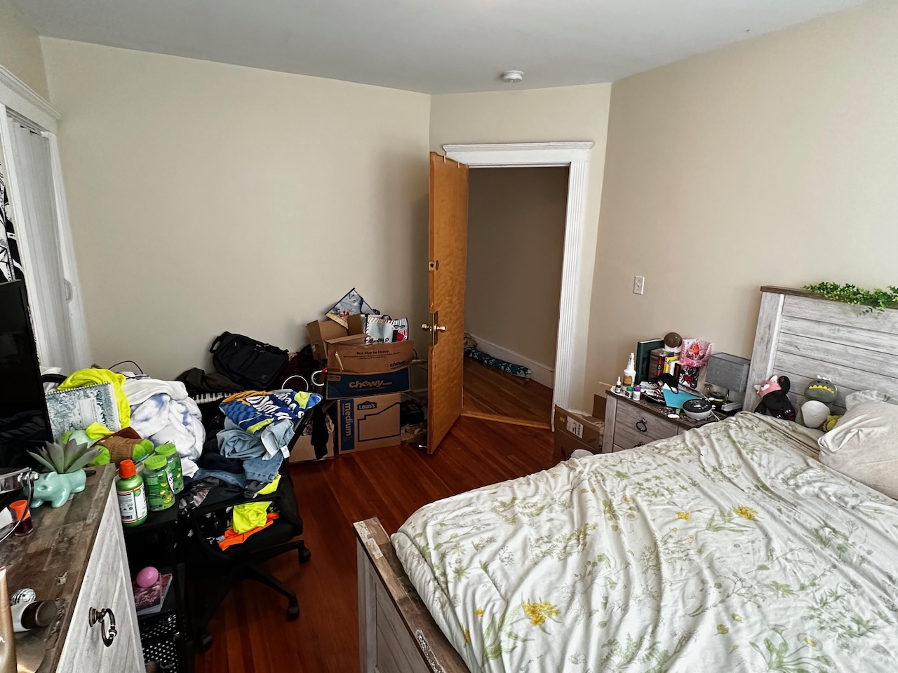 1682 Commonwealth Ave, Brighton