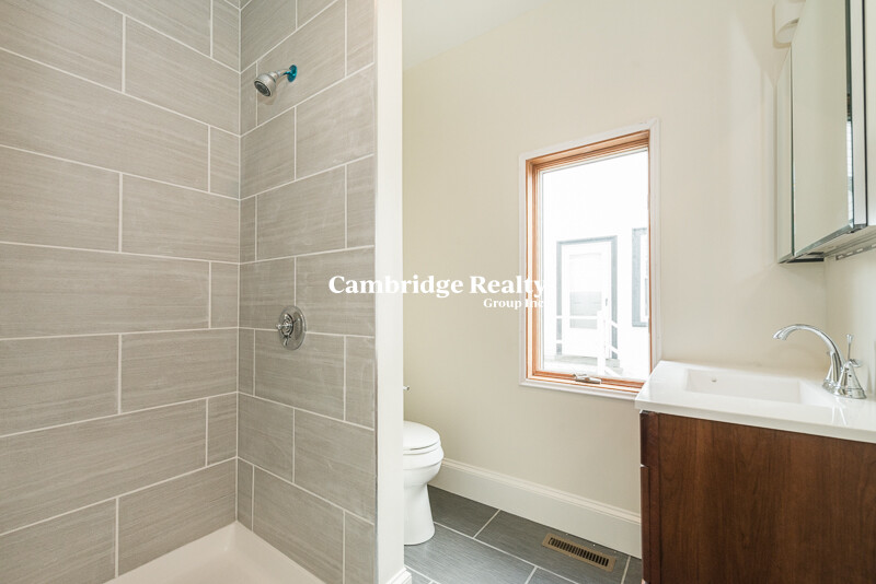 299 Alewife Brook Pkwa, West Somerville