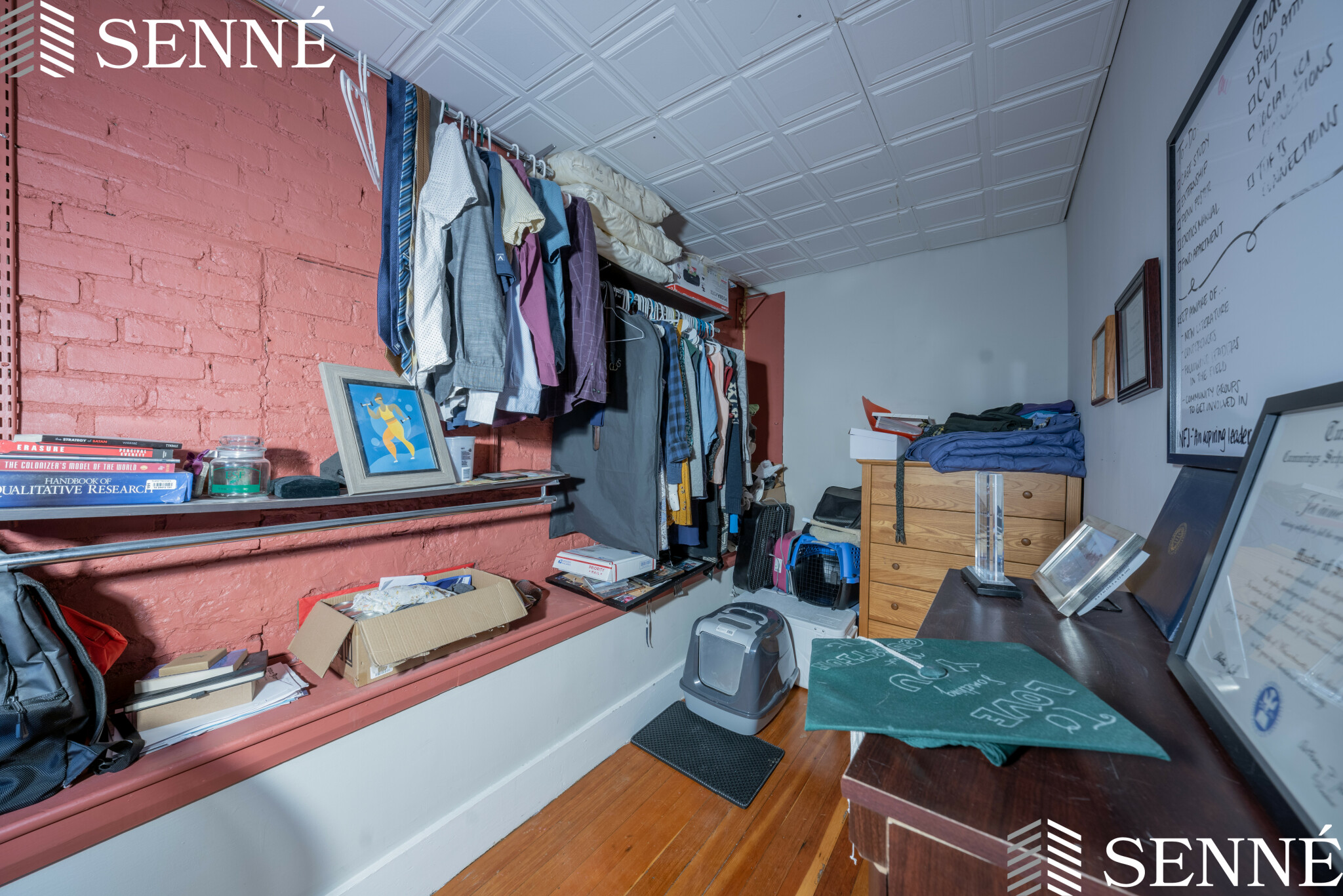 720 Massachusetts Ave, Riverside