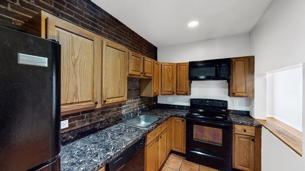 2 Moreland St, Roxbury