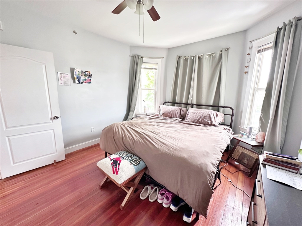 194 Marion St, East Boston