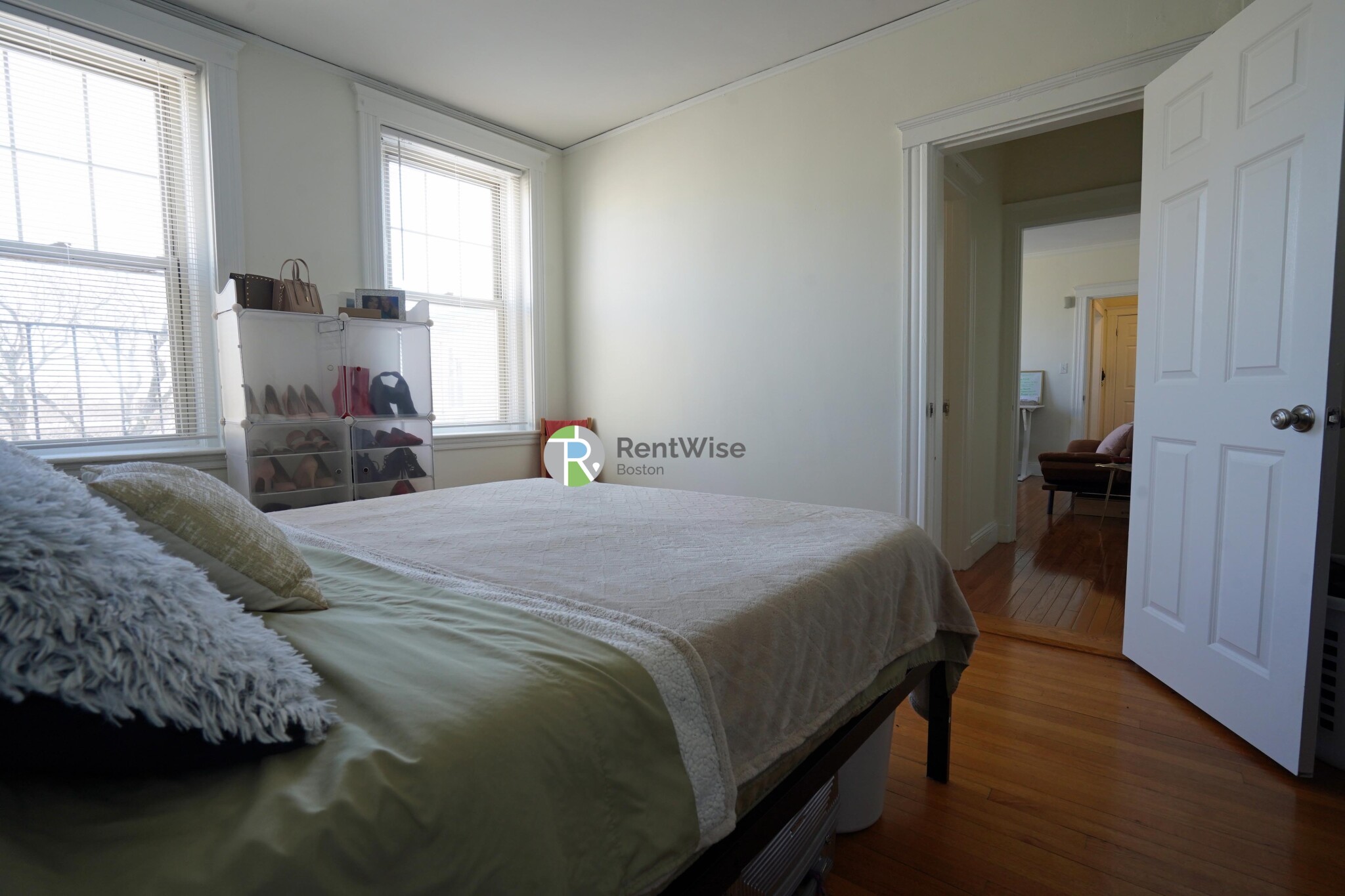 1850 Commonwealth Ave, Brighton