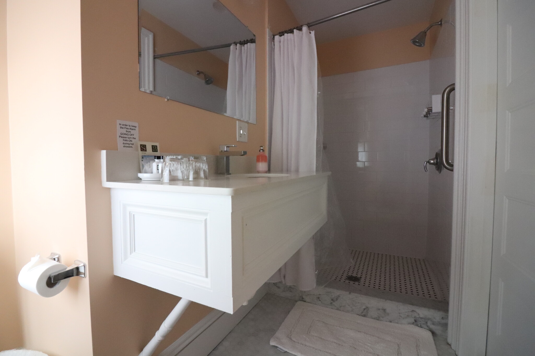 Studio bed, 1 bath apartment for rent at 143 Saint Paul St Unit 6, Coolidge Corner — photo 4 of 9