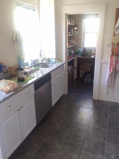 2 bed, 1 bath apartment for rent at 19 Orrin St Unit 1, Huron Village — photo 5 of 10