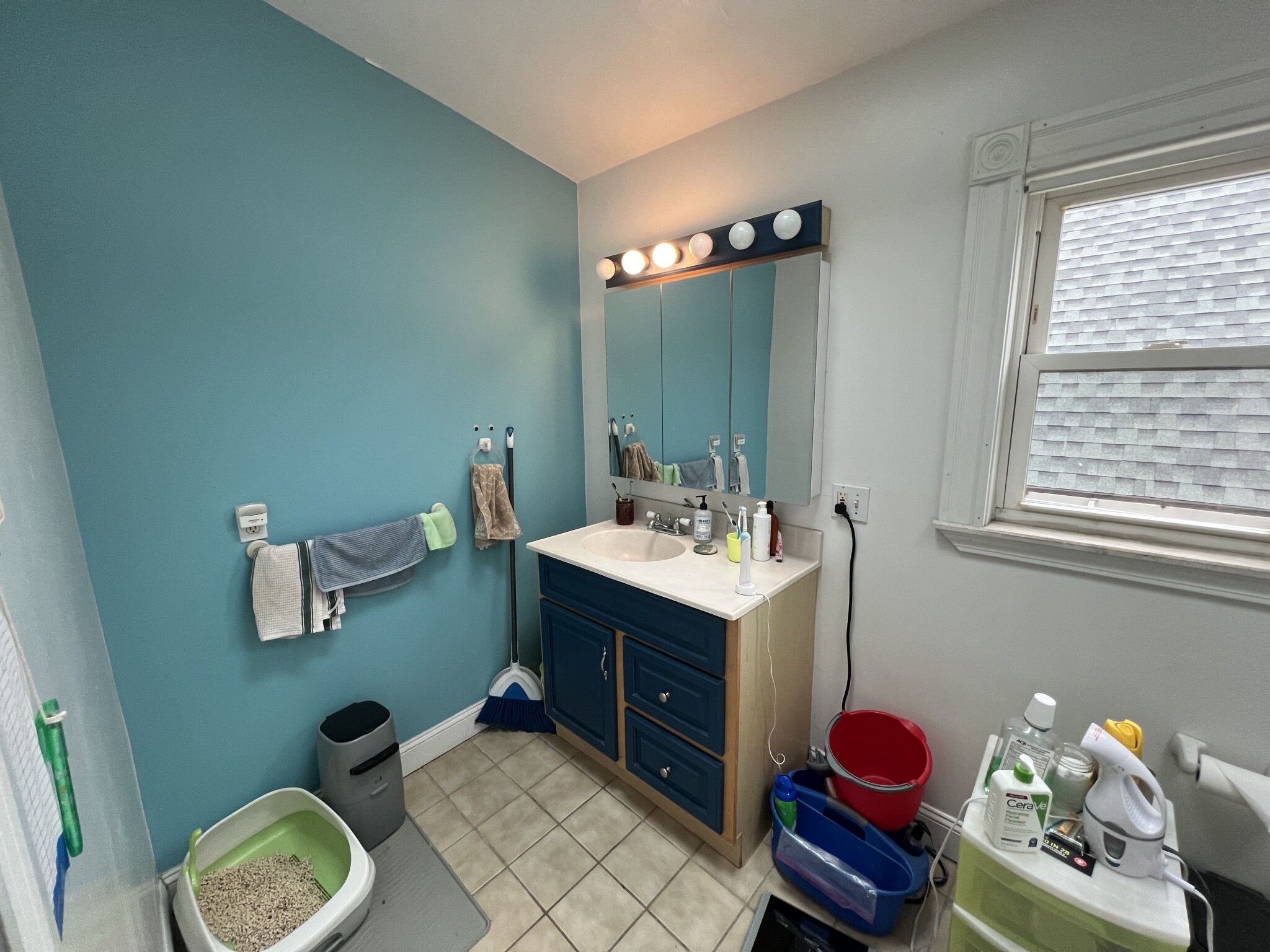 35 Cameron Ave, Teele Square