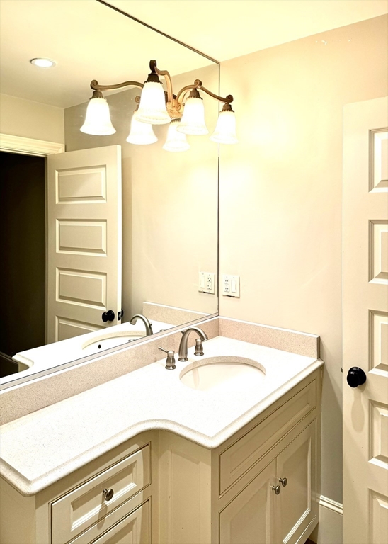 64 Highland Ave, Winchester Highlands