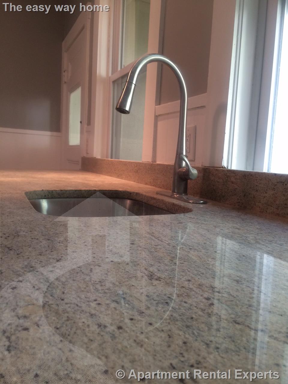 105 Lexington Ave, West Cambridge