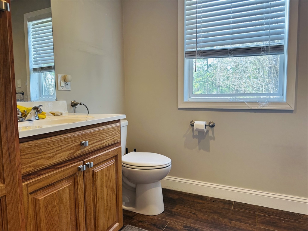 136 Wood St, Middleboro