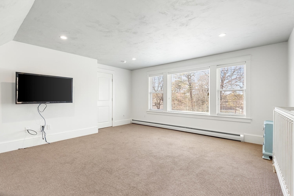 110 Clamshell Cove Rd, Cotuit